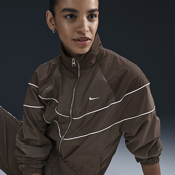Women s Brown Recycled Nylon Jackets. Nike CA